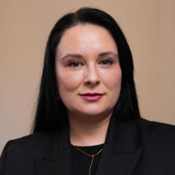 Uzm. Dr. Nejla DİNÇER